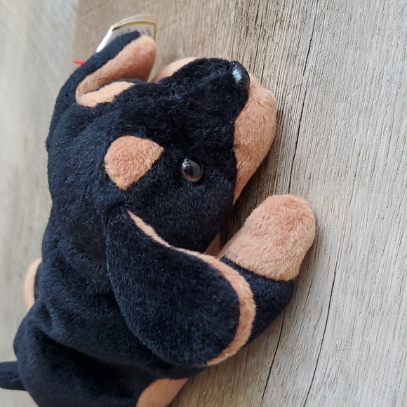 Doby the Doberman Ty Beanie Baby - Picture 2 of 8